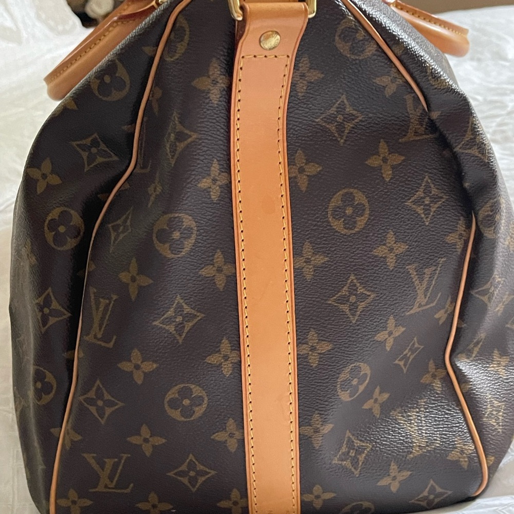 Authentic, Euc - image 4